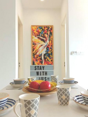D'Pristine 2BR walking to Legoland Netflix by STAY